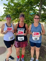 Ark. Runner 2M with Cindy, Tracy & Leeanna